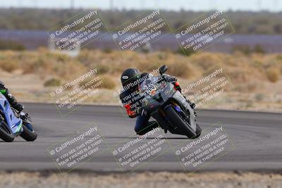 media/Dec-17-2022-SoCal Trackdays (Sat) [[224abd9271]]/Turn 16 (210pm)/